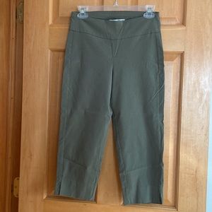 Larry Levine Capris- Size Small